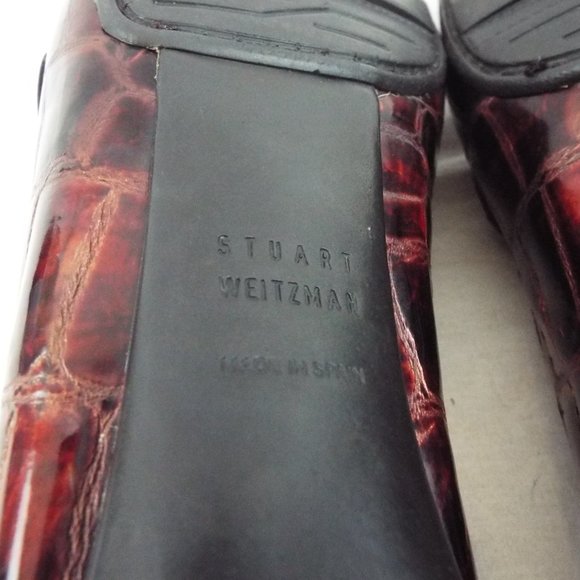 Stuart Weitzman Women's Croc Embossed Patent Leather Loafer with Buckle Size 9 - Picture 6 of 8
